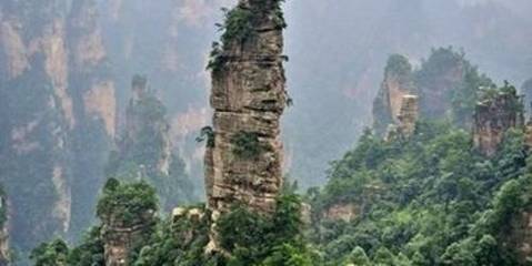 湖南张家界旅游:长沙·韶山·黄龙洞·凤凰古城双飞6天玩转湖南