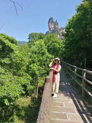 张家界纯玩导游 开启一场说走就走的山水自由行